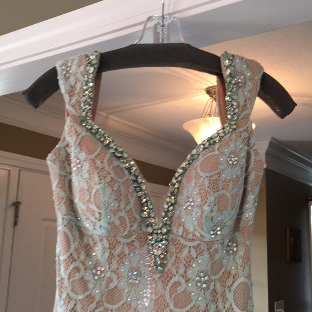 Prom Dress - Picture 2 of 6